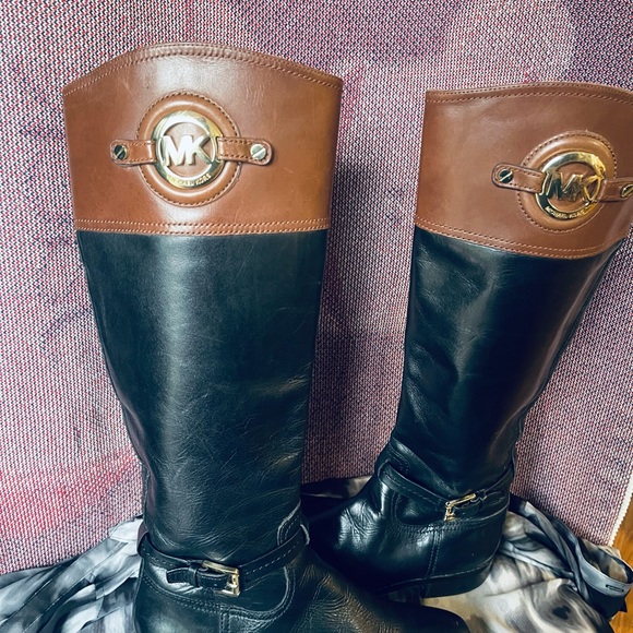 Michael Kors Fulton Harness Boot Black/Mocha Brown Leather Boot - Picture 2 of 11